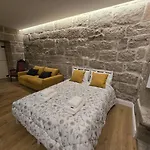 Main House Solar Dos Condes Da Azenha بيت للعطل *